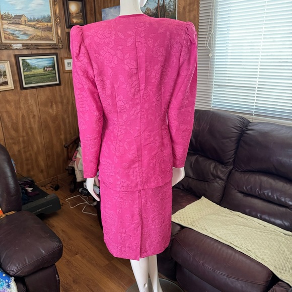 Vintage Barbiecore Retro Dress and Jacket Set - Picture 5 of 6